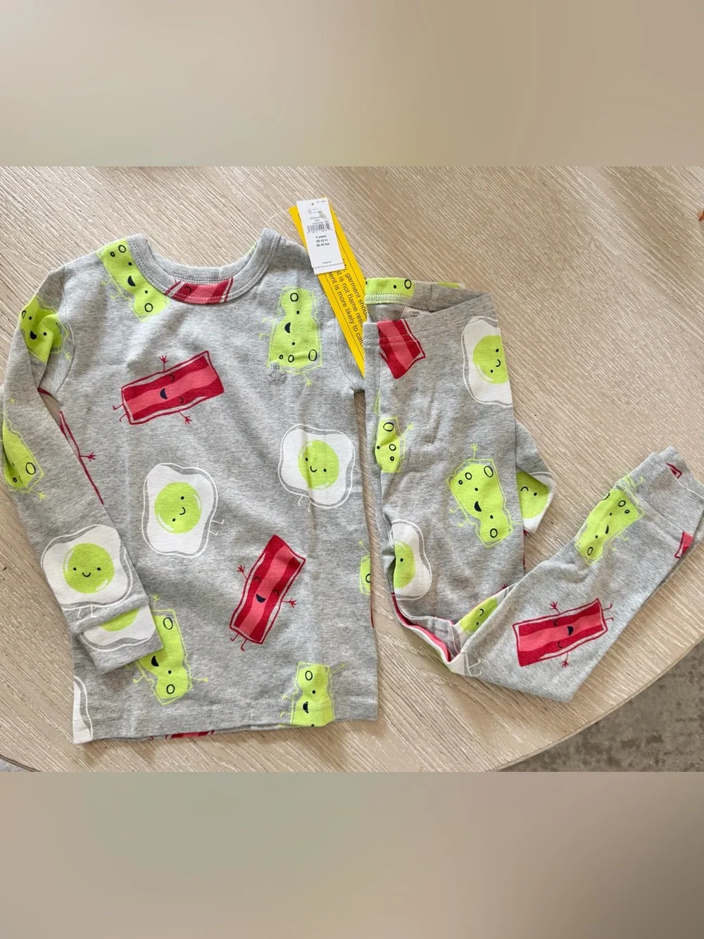 GAP toddler Breakfast Pajama set, 4T, NWT
